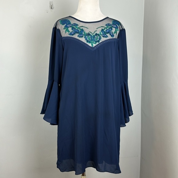 City Studio Womens Bell Sleeve A-line Dress Sz M - Picture 2 of 13